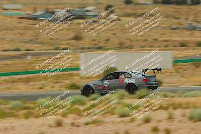 media/May-31-2025-CalClub SCCA (Sat) [[2c1a04e1ee]]/Race/Group 2/Turn 4b/